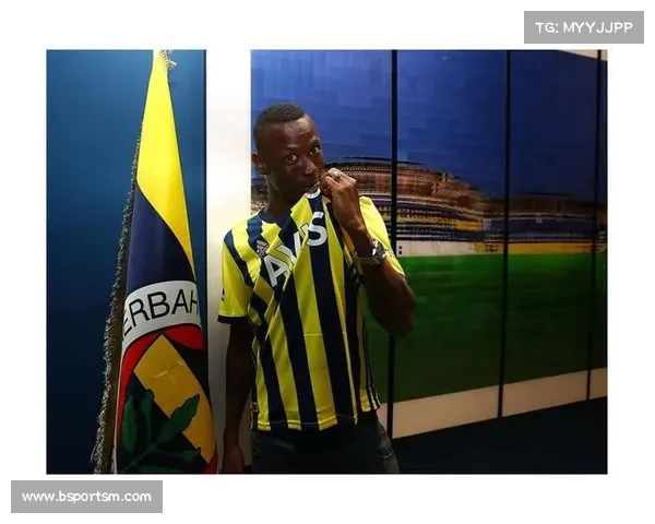 伊朗超拖拉机俱乐部与俄超前锋达成转会协议 双方正式签约 伊朗超拖拉机俱乐部与俄超前锋达成转会协议 双方正式签约